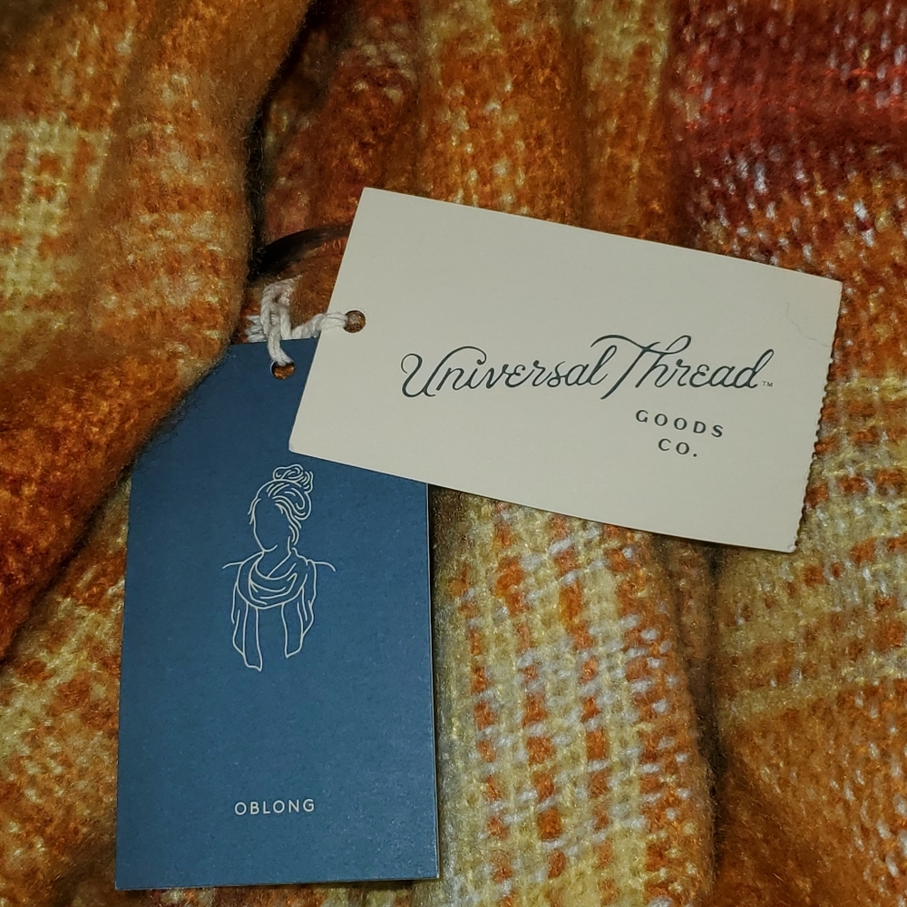 Universal Threads Scarf - Picture 3 of 3